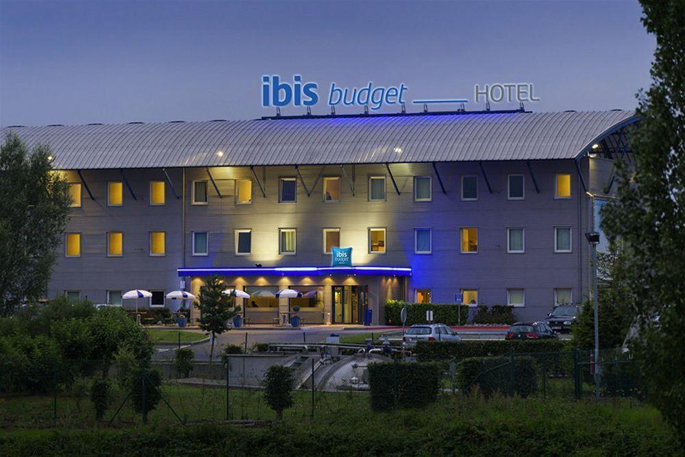 Ibis Budget Charleroi Airport Exterior photo
